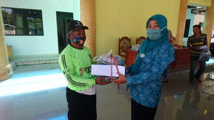 PENYALURAN MASKER DI DESA SUKOKIDUL